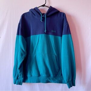 Levi’s Blue Relaxed Fit Colorblocked Hoodie 💙🩵